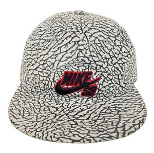 Nike SB Elephant Print Cement Fitted Hat 7 3/8